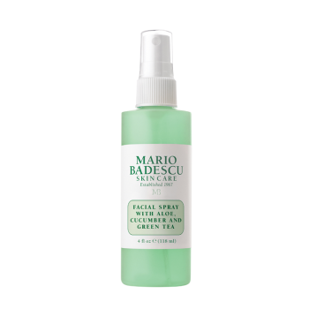 Facial spray with aloe, cumcumber, green tea